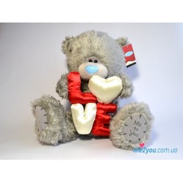 Мишка Тедди держит объемные буквы LOVE (G01W2049)